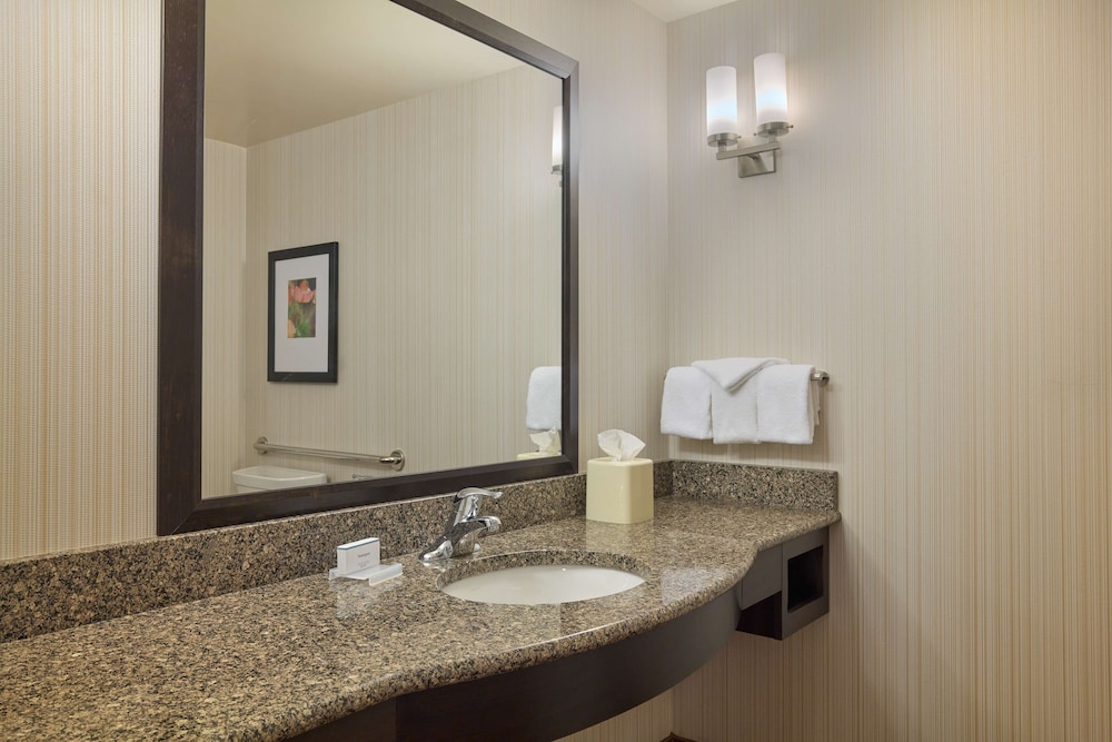Hilton Garden Inn Hershey - photo 33