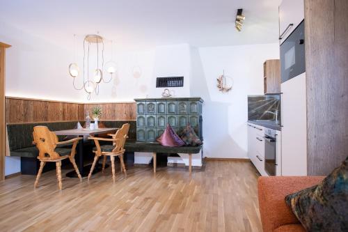 Karwendel Ferienwohnung — 4-Star Luxury Hotel in Eben Am Achensee, Austria