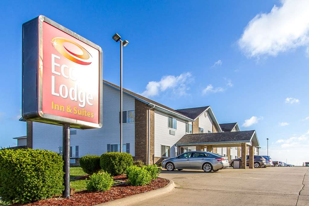 Econo Lodge & Suites - featured photo