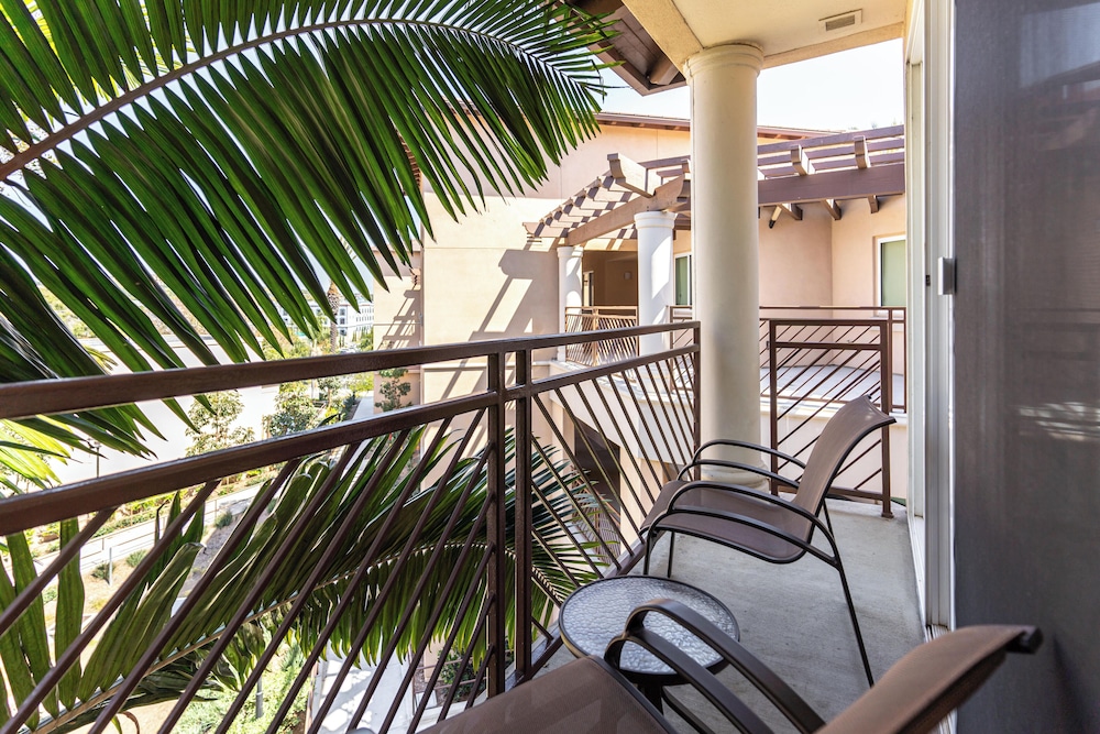 The Cassara Carlsbad Tapestry Collection by Hilton - photo 35