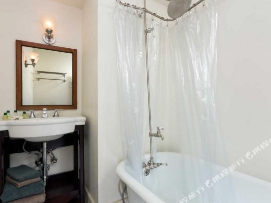 The Canal Park Inn - photo 12