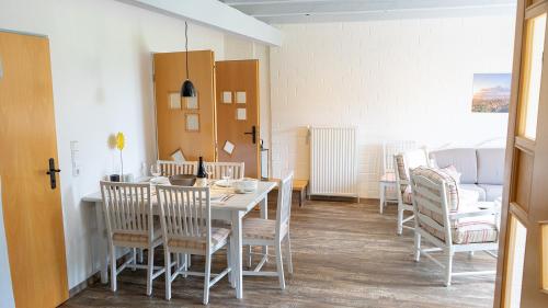 Feldblick Landlust Osterwarf — 4-Star Luxury Hotel in Norddeich, Germany
