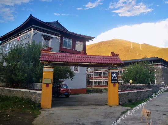 Sunny Hotel in Kangding, People's Republic of China