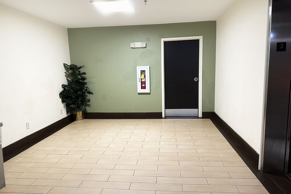 Oyo Hotel Rome West Ga - photo 7