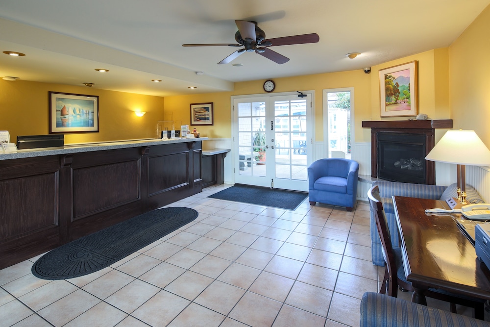 Monterey Bay Lodge - photo 2