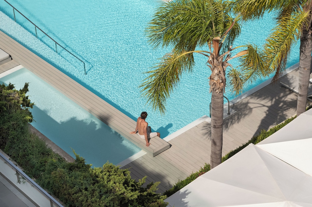 SHA Wellness Clinic in L'alfas Del Pi, Spain