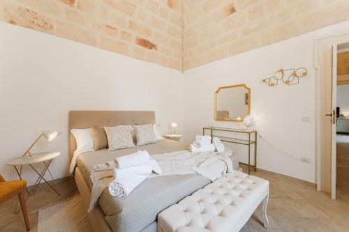 Dimora Tatà Apulian charming suite Monopoli — 4-Star Luxury Hotel in Monopoli, Italy