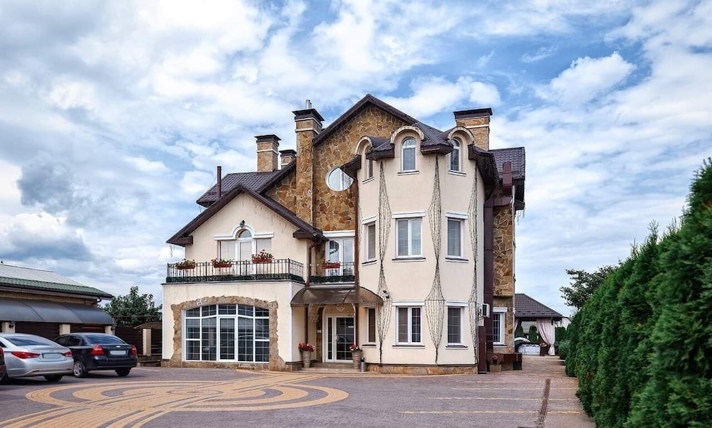 Gorniy Ruchey in Voronkov, Ukraine