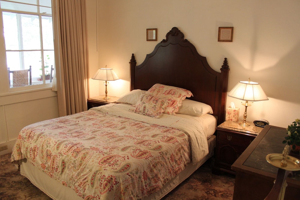 The Hotel Limpia - photo 7