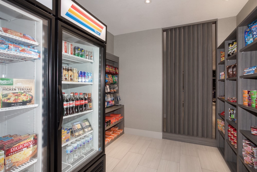 Holiday Inn Express & Suites Denver Ne Brighton by IHG - photo 13