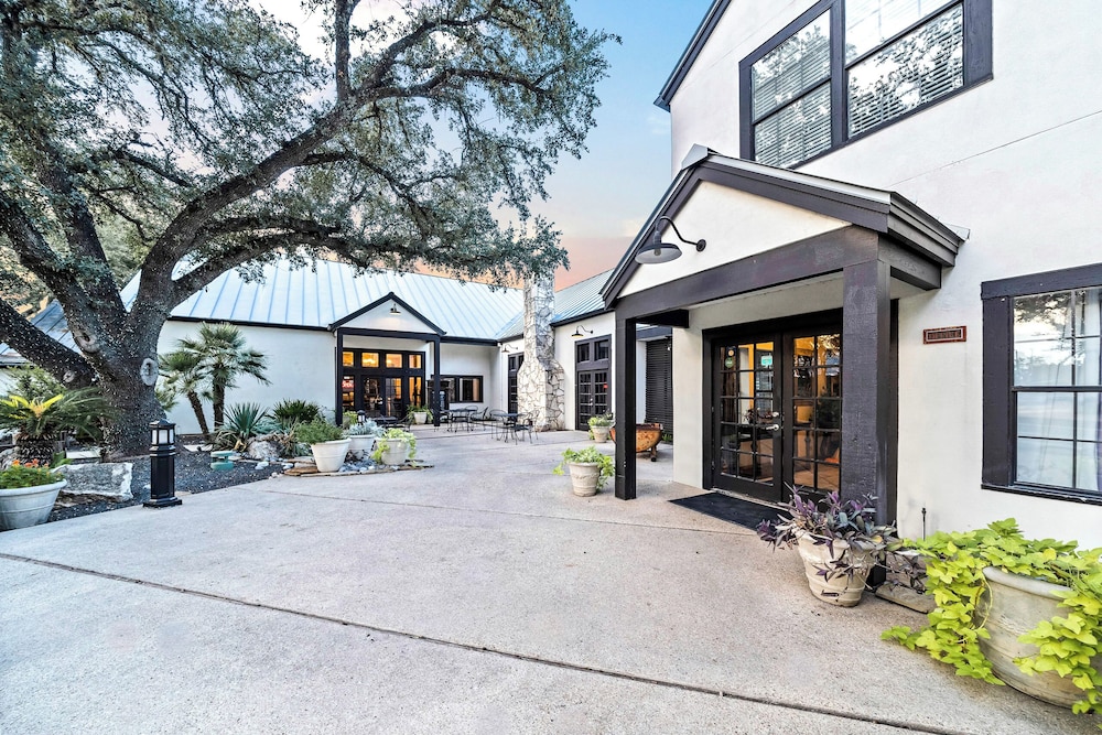 Hillside Boutique Hotel - photo 59