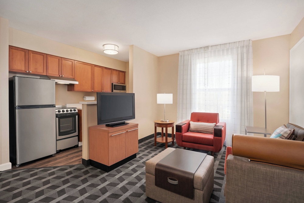 TownePlace Suites by Marriott Springfield - photo 2