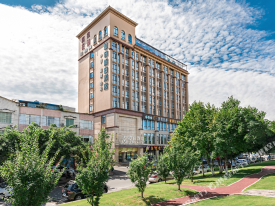 Lafei Holiday Hotel - last minute hotel in Chengdu