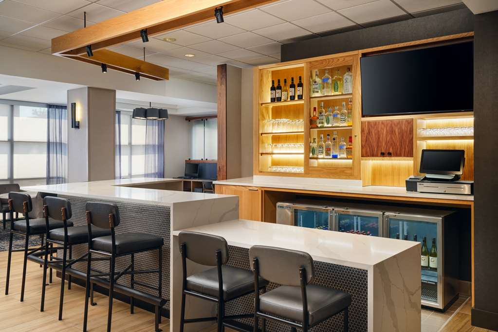 Hyatt Place Greensboro - photo 46