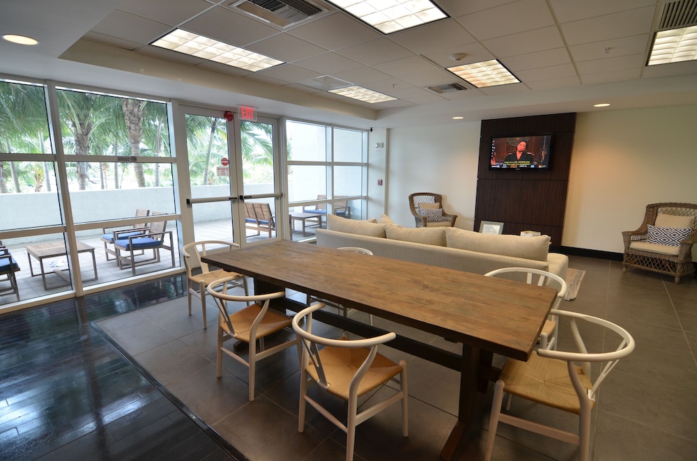 Riviera Luxury Living at River Oaks Marina and Tower - photo 48