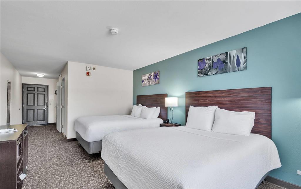 Sleep Inn & Suites near Spirit Mountain - photo 20