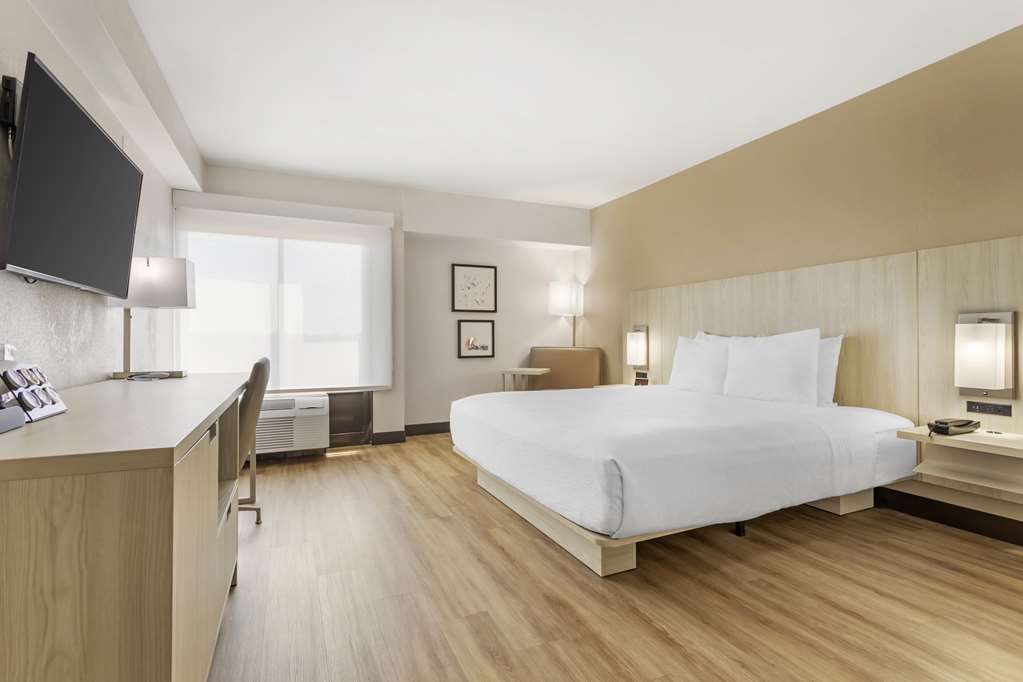 Best Western Plus Sugar Land Stafford - photo 6