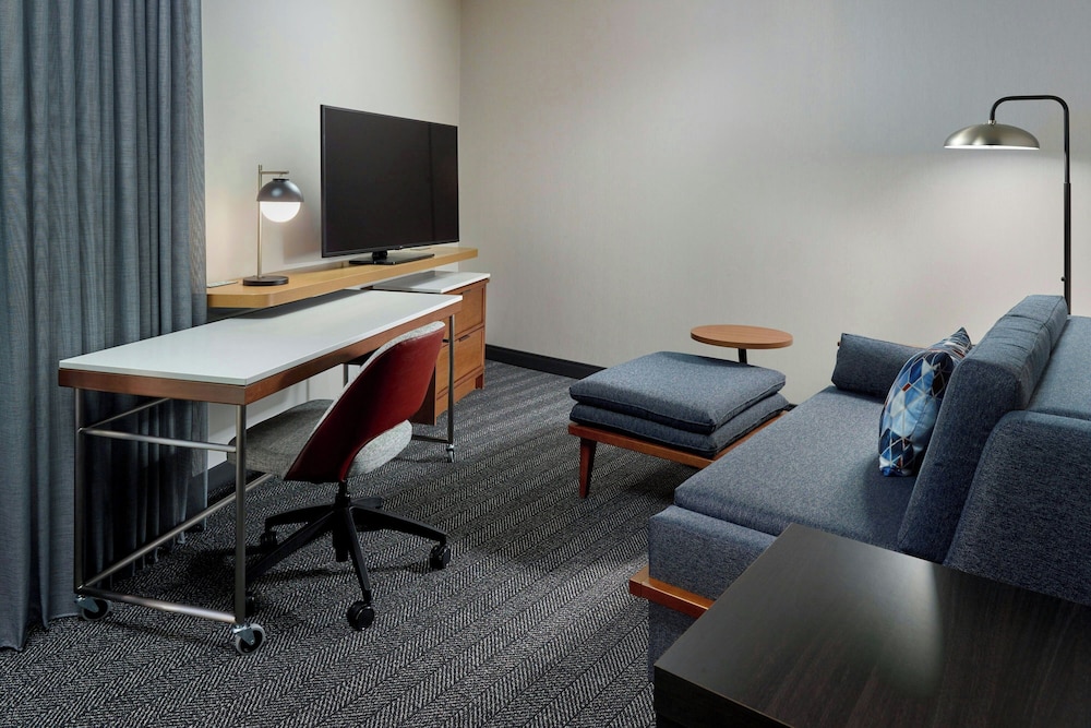 Courtyard by Marriott Atlanta Dunwoody - photo 34
