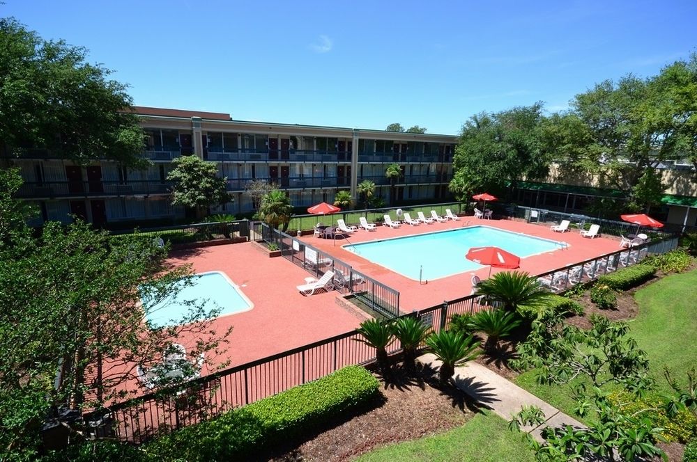 Knights Inn Gretna New Orleans West Bank - photo 12