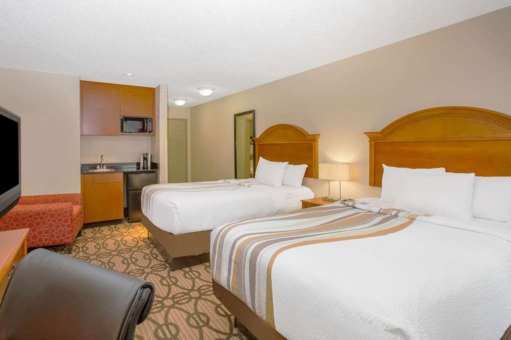 La Quinta Inn & Suites by Wyndham North Platte - photo 27