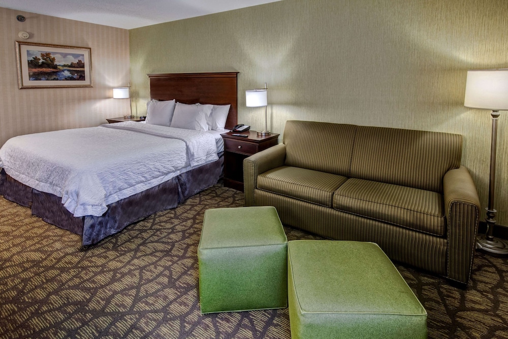 Hampton Inn Rocky Mount - photo 20