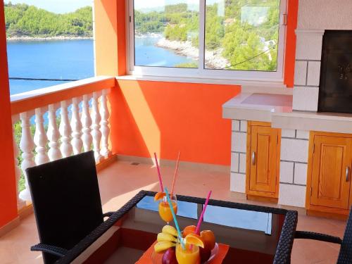 Holiday Home Adriatic View Two Bedroom Apartment with Terrace and Sea View — 4-Star Luxury Hotel in Blato, Croatia