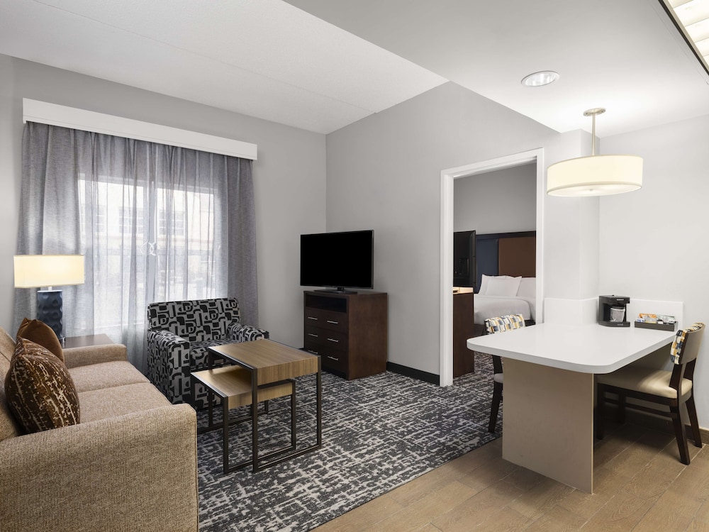 Homewood Suites by Hilton Columbus Airport - photo 20