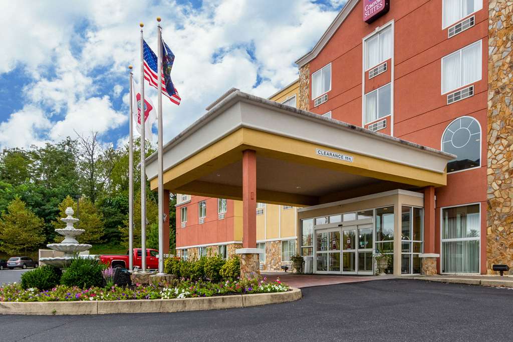 Comfort Suites Near Gettysburg Battlefield Visitor Center - photo 2