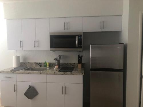 Costa Este Pompano Beach - photo 18