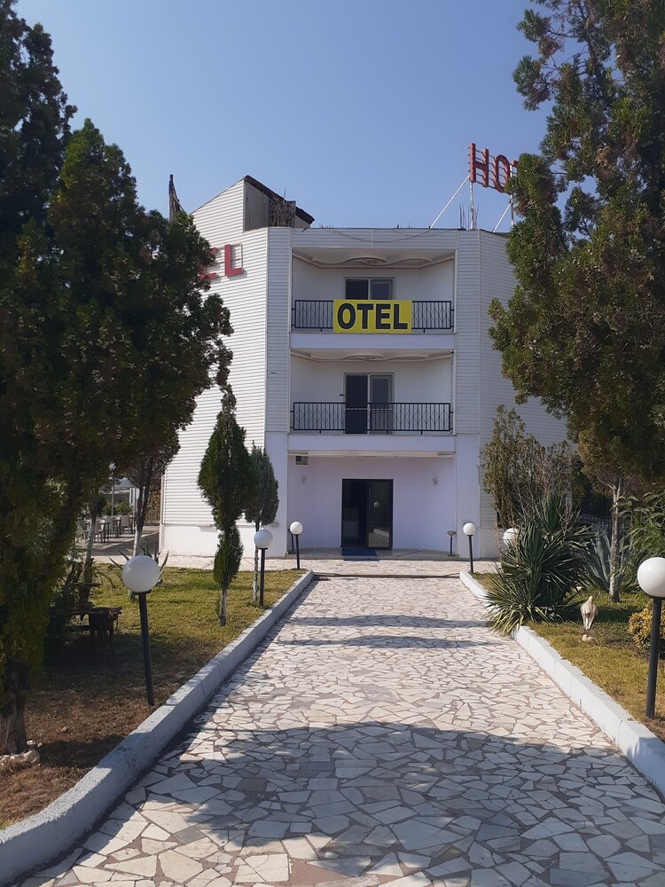 Bulut Park Hotel — hotel in Turgutlu