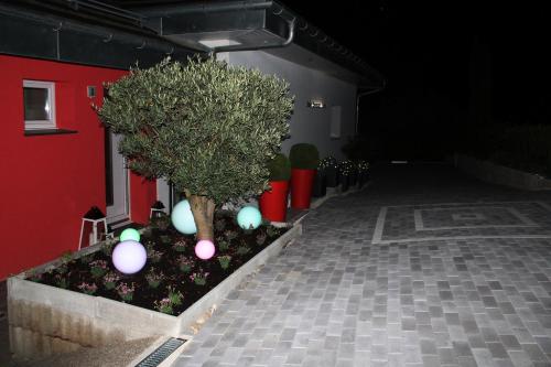 Four Seasons Lake Guesthouse — 4-Star Luxury Hotel in Morges, Switzerland