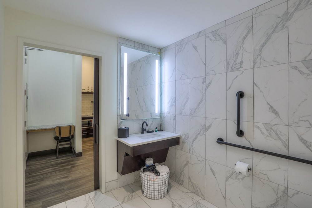 Studio 154 Luxury Hotel - photo 108