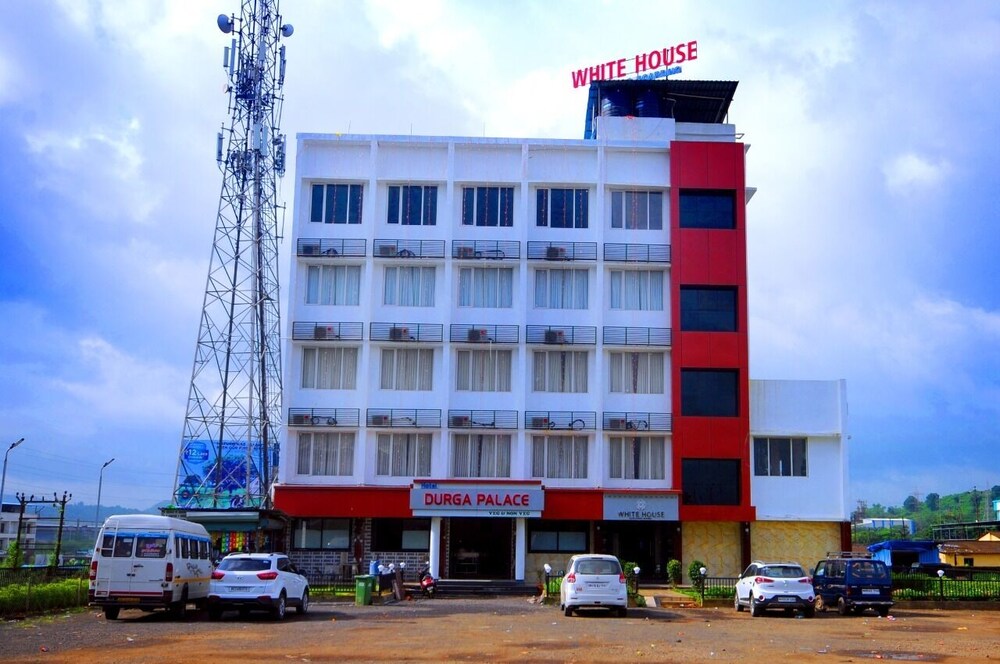 Hotel White House - last minute hotel in Unknown City