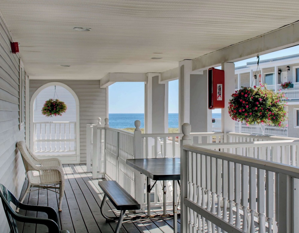 Sea View Inn - photo 60