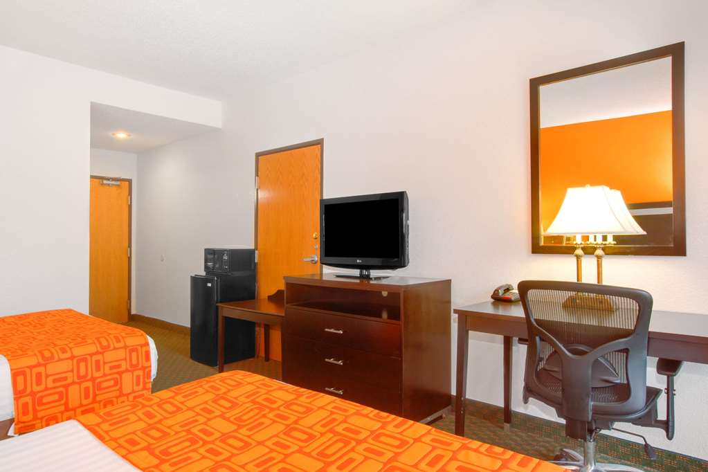 Howard Johnson by Wyndham Beckley - photo 10