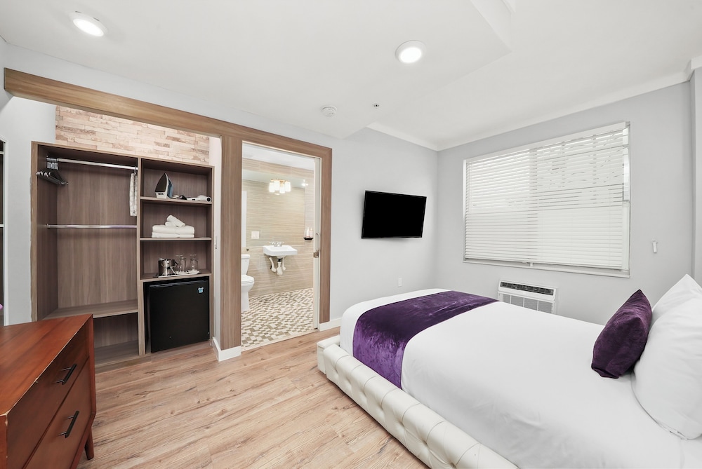 Hotel Shelley - photo 11