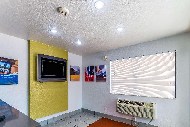 Motel 6 Bellmead TX Waco - photo 10