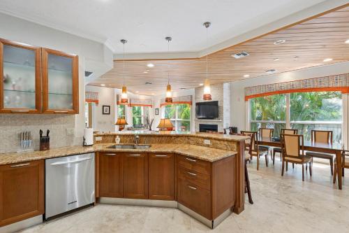 Siesta Key Miramar 1216 - photo 13