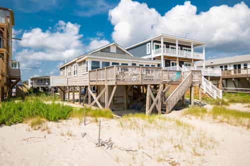 Beside the Sea by Oak Island Accommodations - photo 22