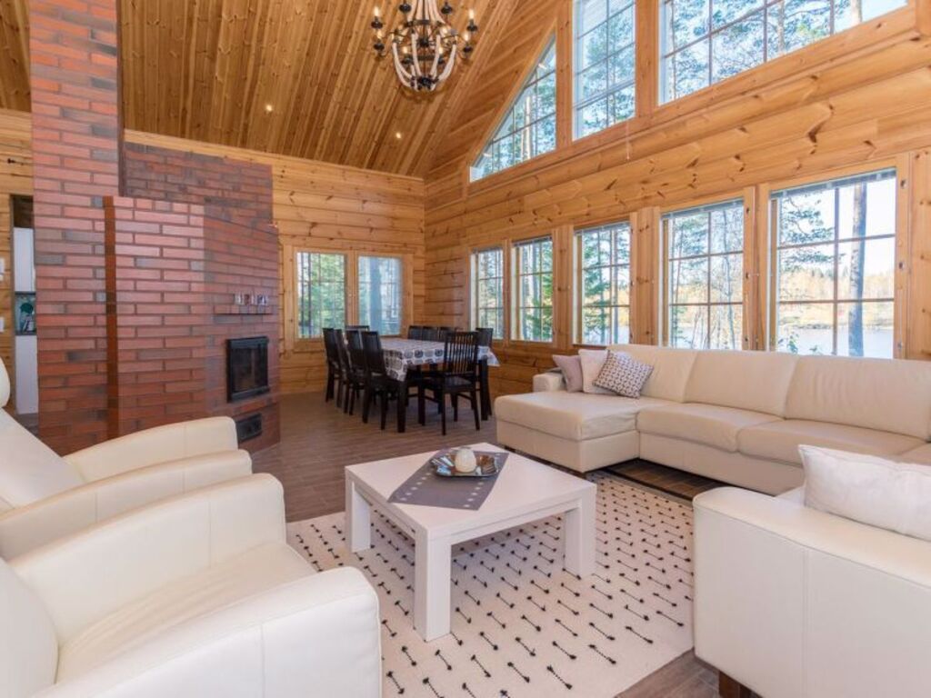 Holiday Home Telkkä by Interhome — 5-Star Luxury Hotel in Maenttae, Finland
