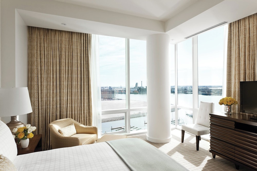 Four Seasons Hotel Baltimore - photo 16