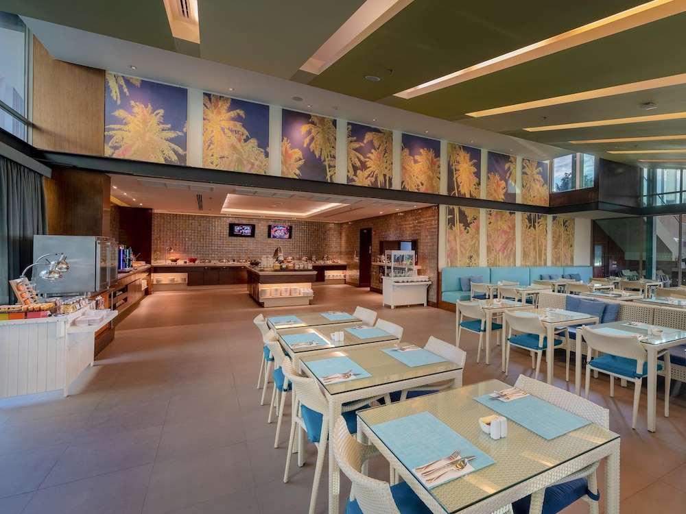 מזון ומשקאות