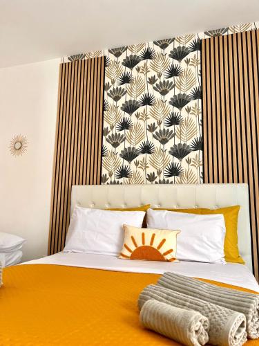 Maison du soleil — 4-Star Luxury Hotel in Fiumicino-Isola Sacra, Italy