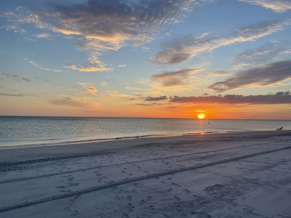Sea Club I Beach Resort - last minute hotel in Longboat Key
