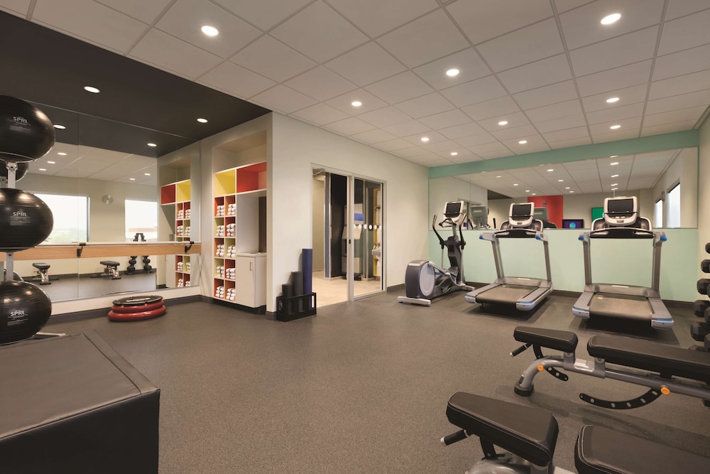 Tru by Hilton Lancaster East - photo 23