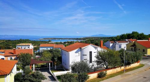 Studio Apartment Lela Ližnjan — 4-Star Luxury Hotel in Liznjan, Croatia