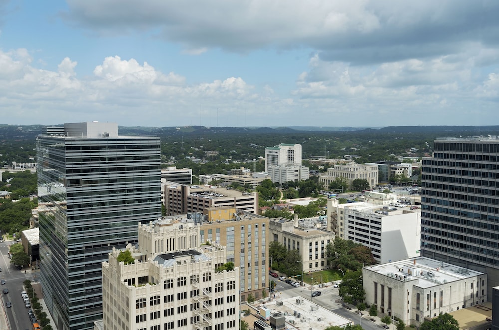 Element Austin Downtown - photo 10