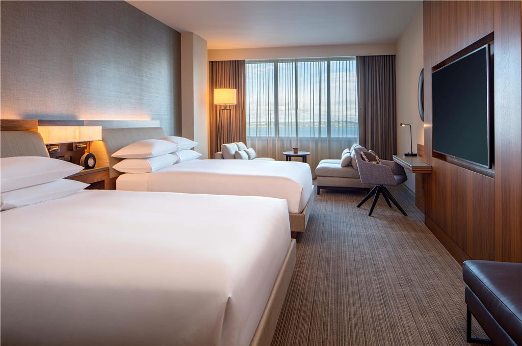 Hyatt Regency Lake Washington at Seattle s Southport - photo 22