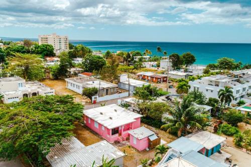 Coral Casa just one block from the beach — 4-Star Luxury Hotel in Stella, Puerto Rico