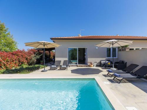 Holiday Home Eja by Interhome — 4-Star Luxury Hotel in Buje, Croatia